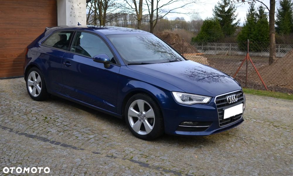 Audi A3 3-drzwiowe 2.0 TDI Ambition - 3