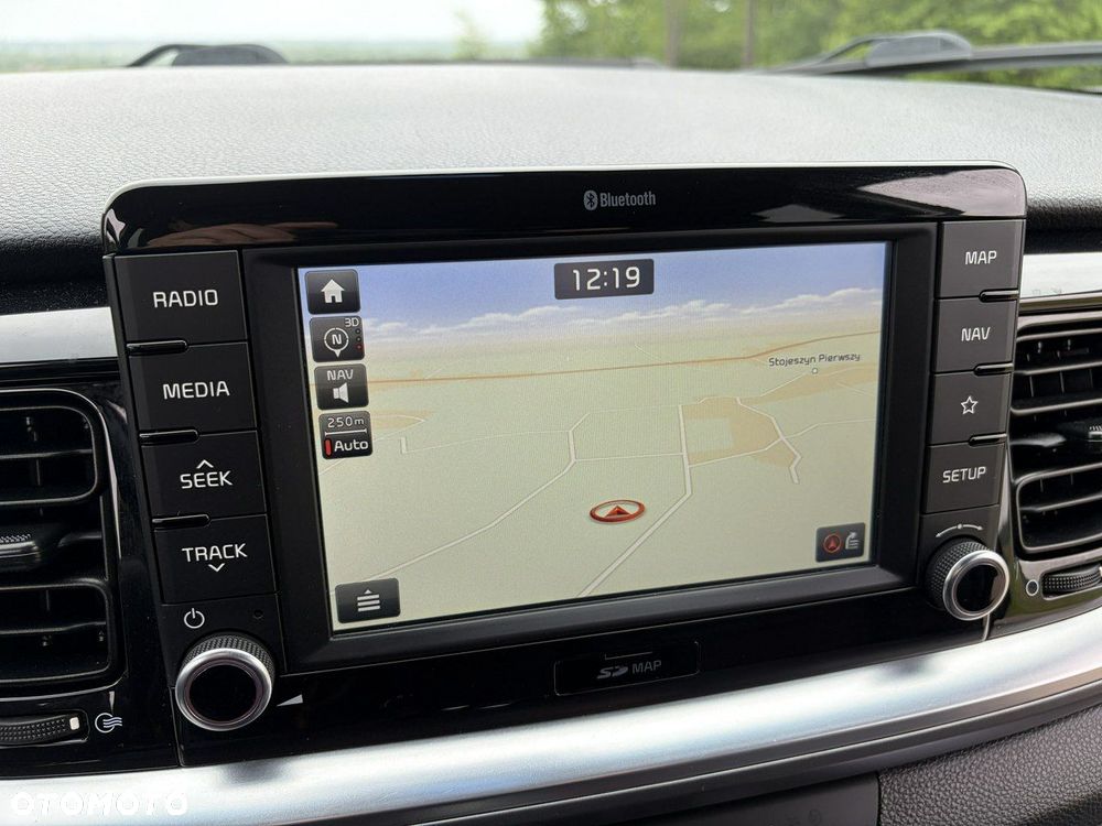 Kia Stonic - 19