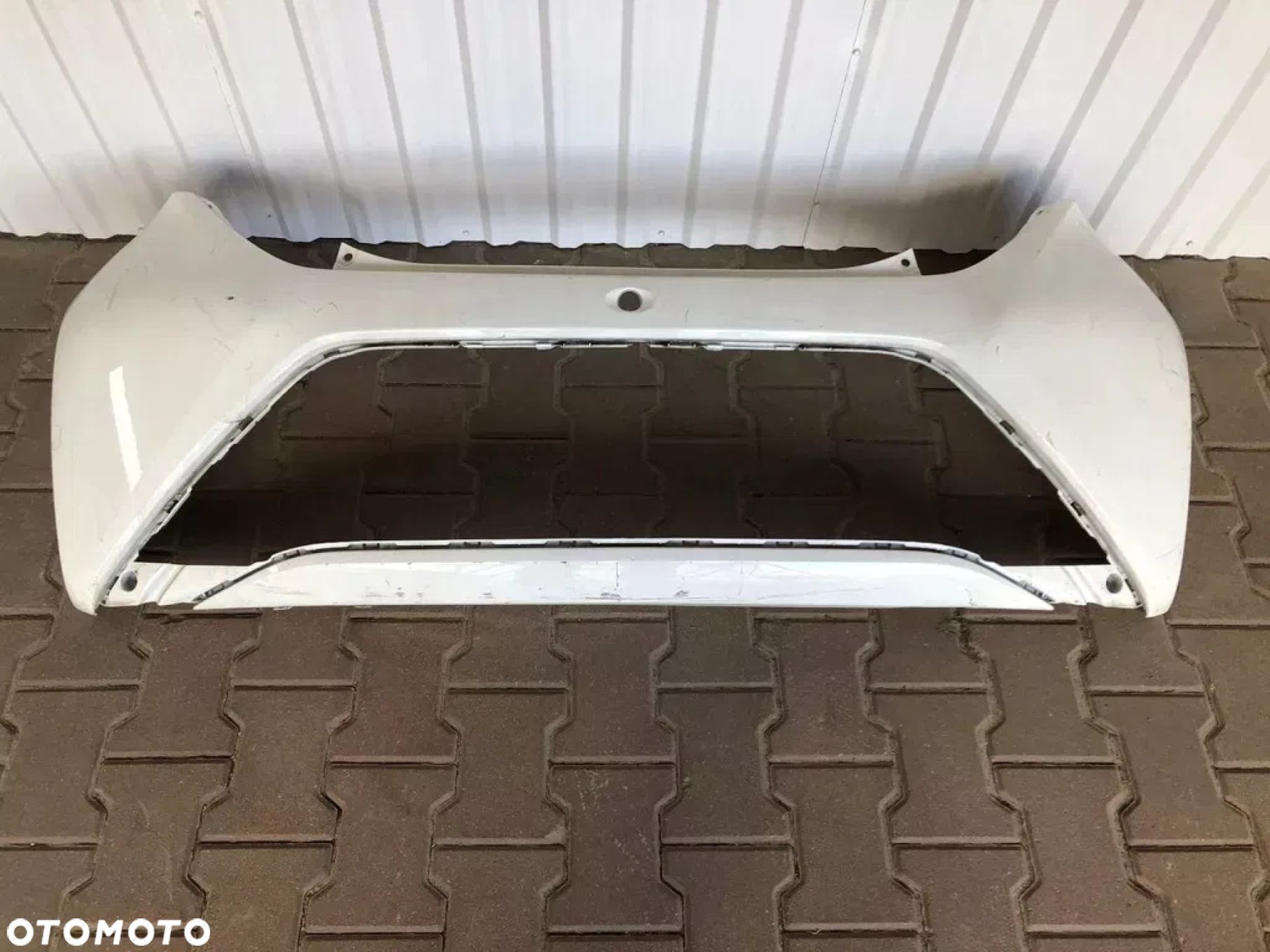 TOYOTA AYGO II 2014- ZDErzak tylny ładny warszawa - 1
