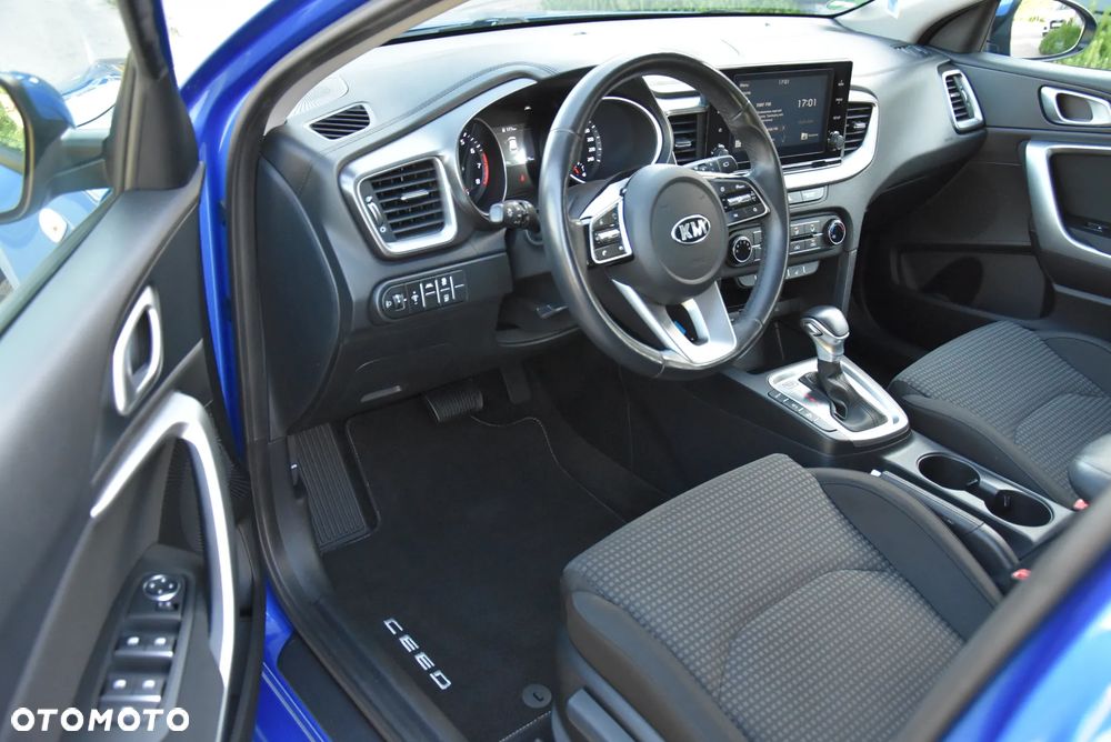 Kia Ceed 1.5 T-GDI DCT7 OPF Spirit - 21