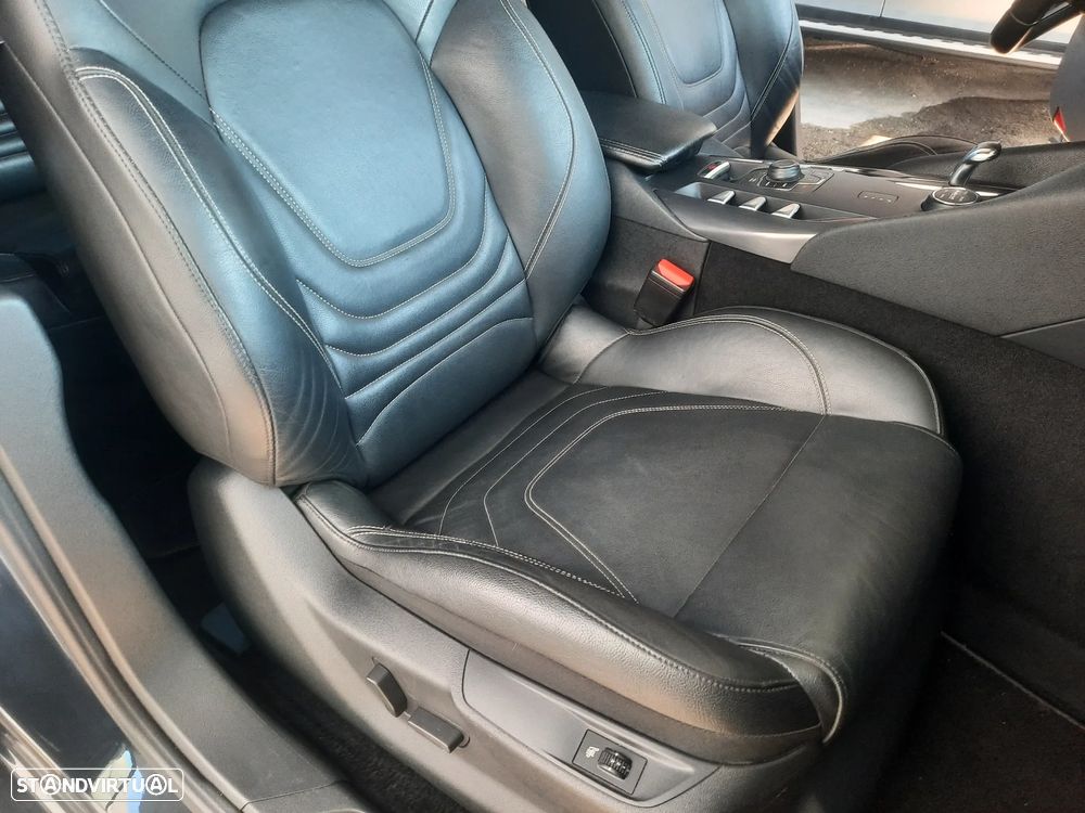 Citroën DS5 2.0 HDi Hy4 So Chic CMP6 88g - 35