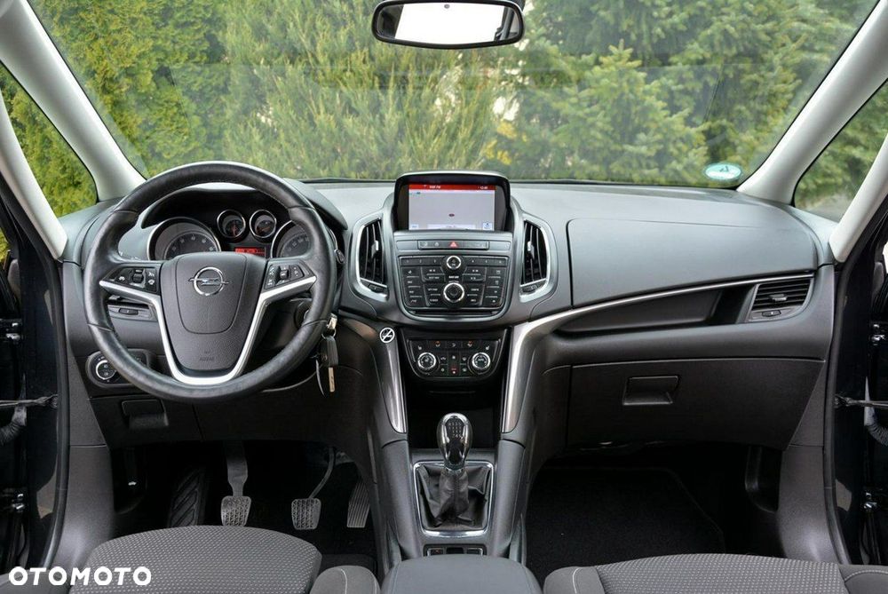 Opel Zafira 1.4 Turbo Innovation - 24