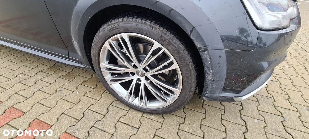 Audi A4 Allroad - 18