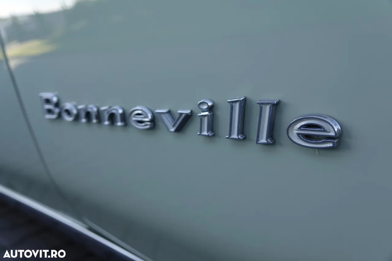 Pontiac Bonneville - 15