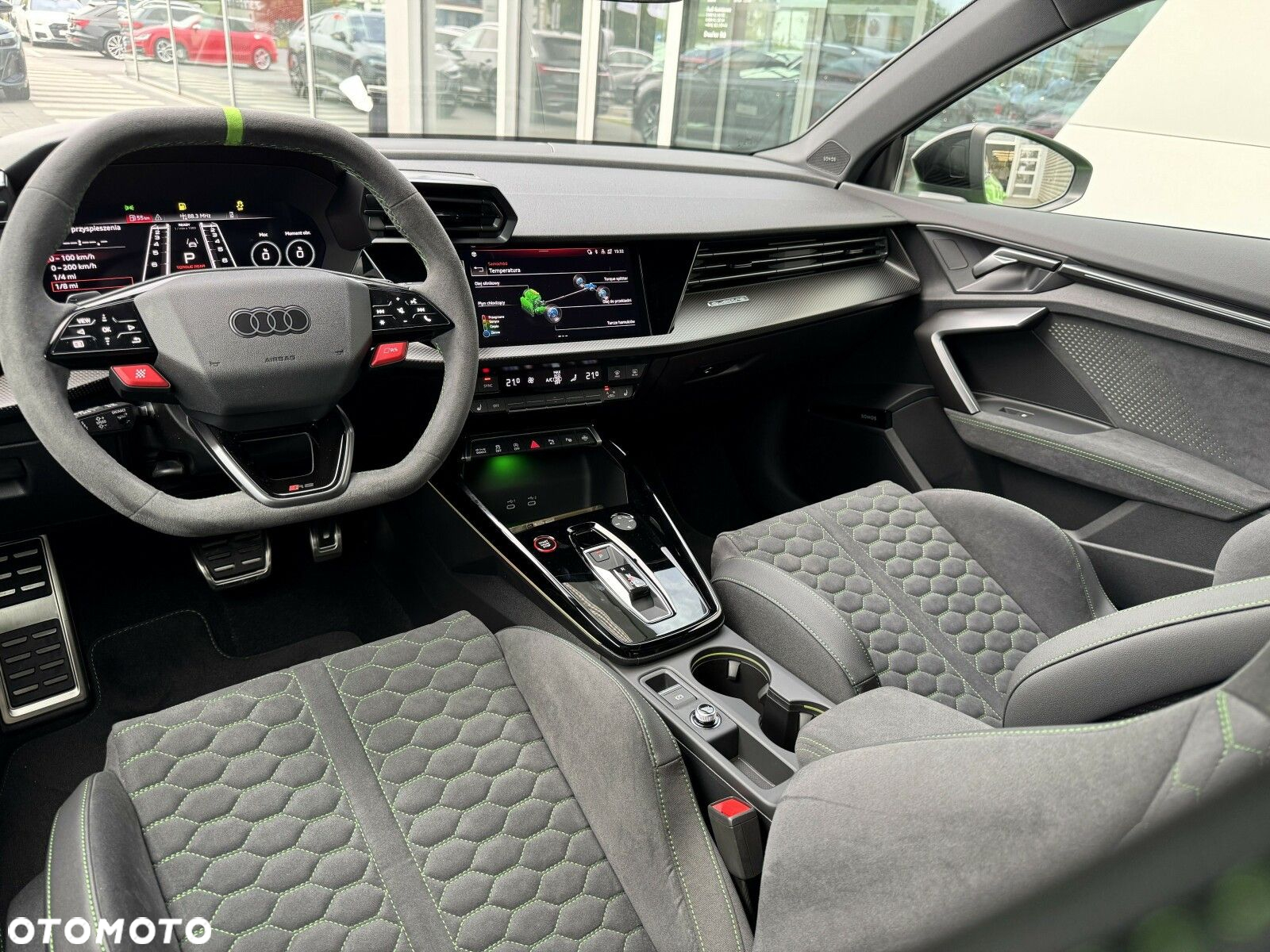 Audi RS3 Sportback - 18