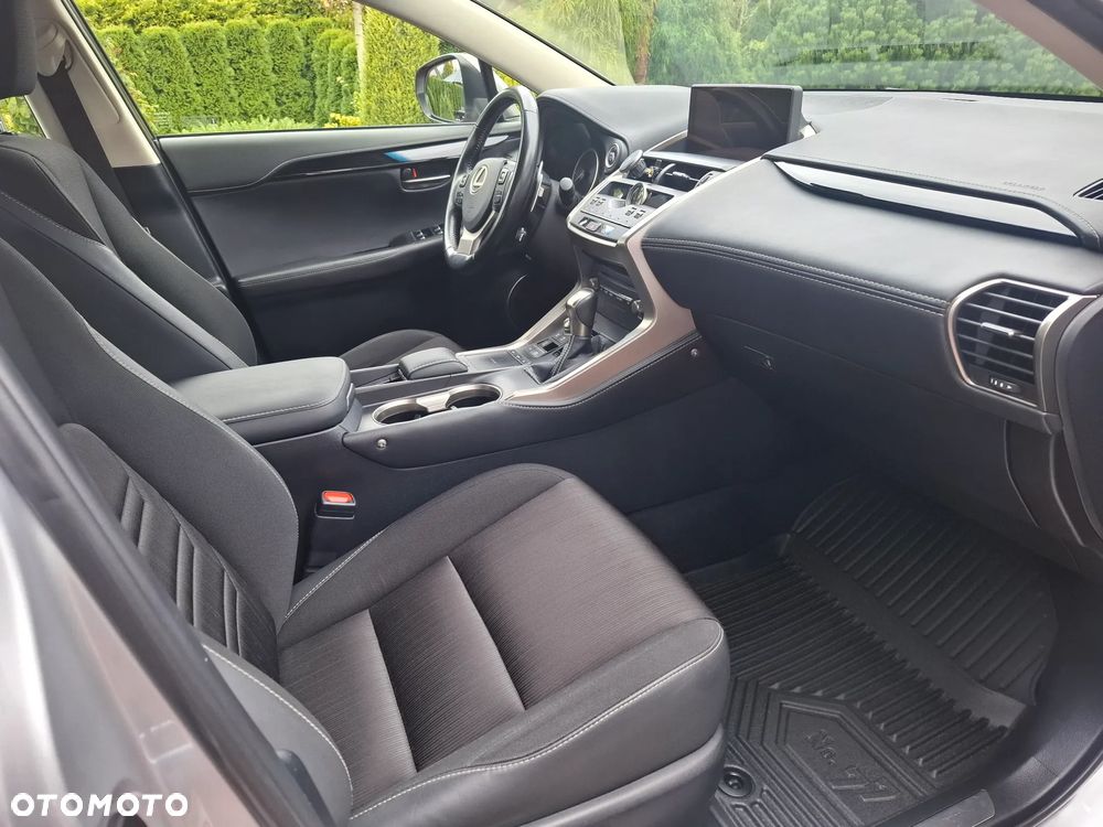 Lexus NX - 16
