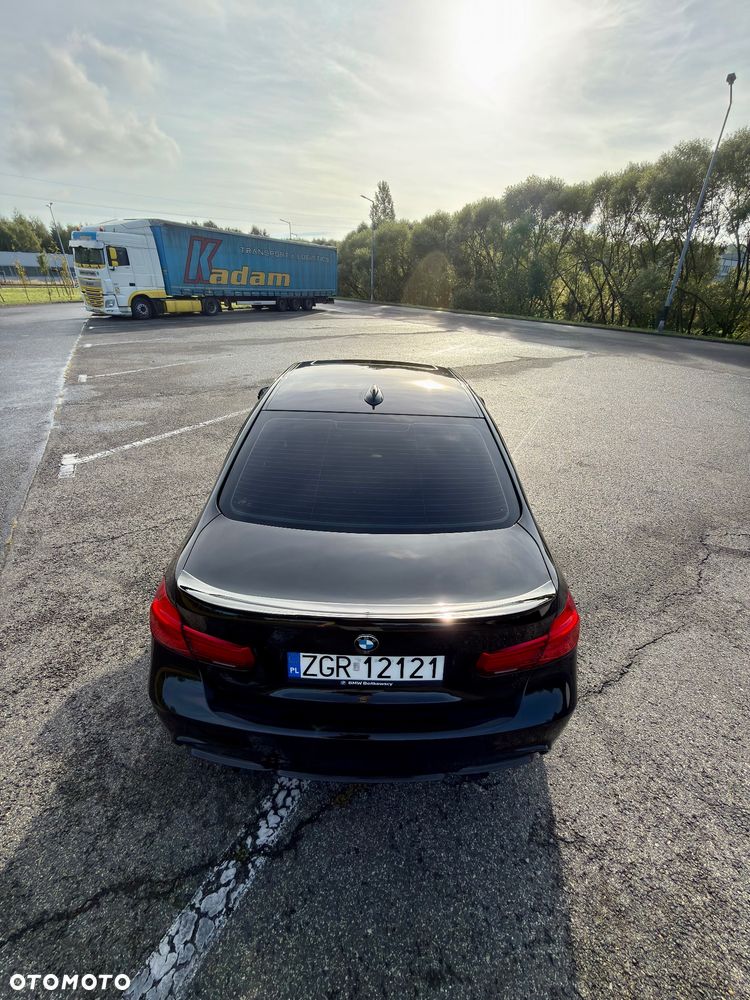 BMW Seria 3 340i xDrive M Sport Shadow sport - 33