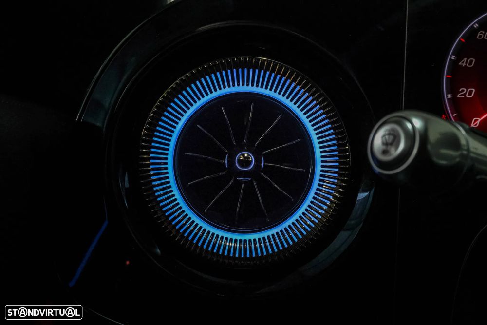 Mercedes-Benz CLA 250+ EQ - 44