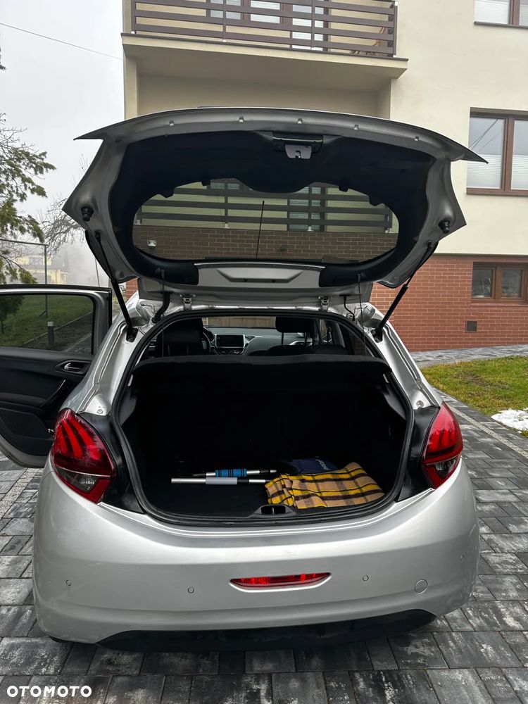 Peugeot 208 1.6 BlueHDi Active S&S - 4