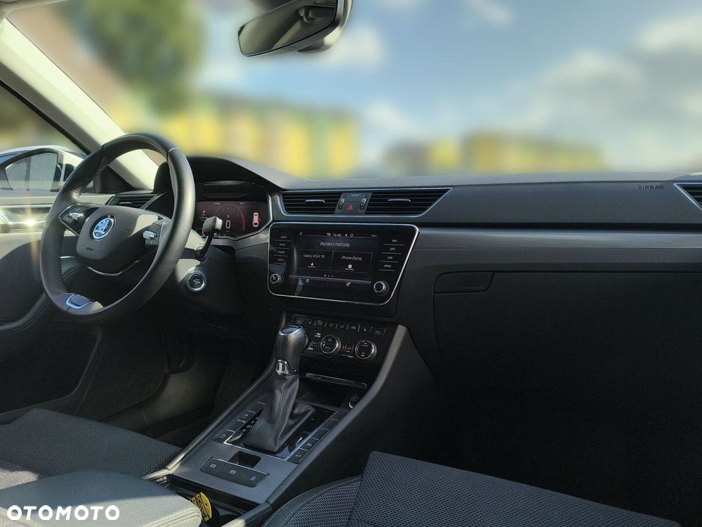 Skoda Superb 2.0 TSI Style DSG - 23