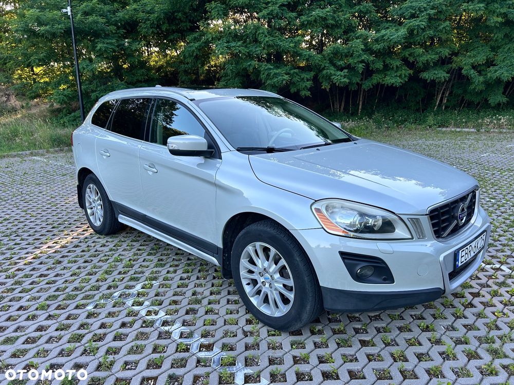 Volvo XC 60 D5 AWD Summum - 1