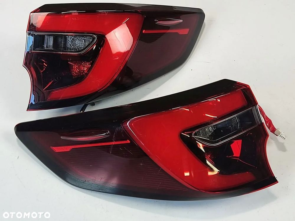 TOYOTA COROLLA E21 Kombi od 2022r Lampa Tył Prawa i Lewa - 1