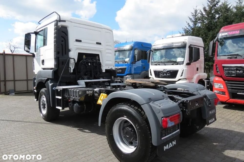 MAN TGS 18.460 4x4 REDUKTOR HYDRAULIKA NOWE OPONY RETARDER PO KONTRAKCIE SERWIS MAN DE - 4