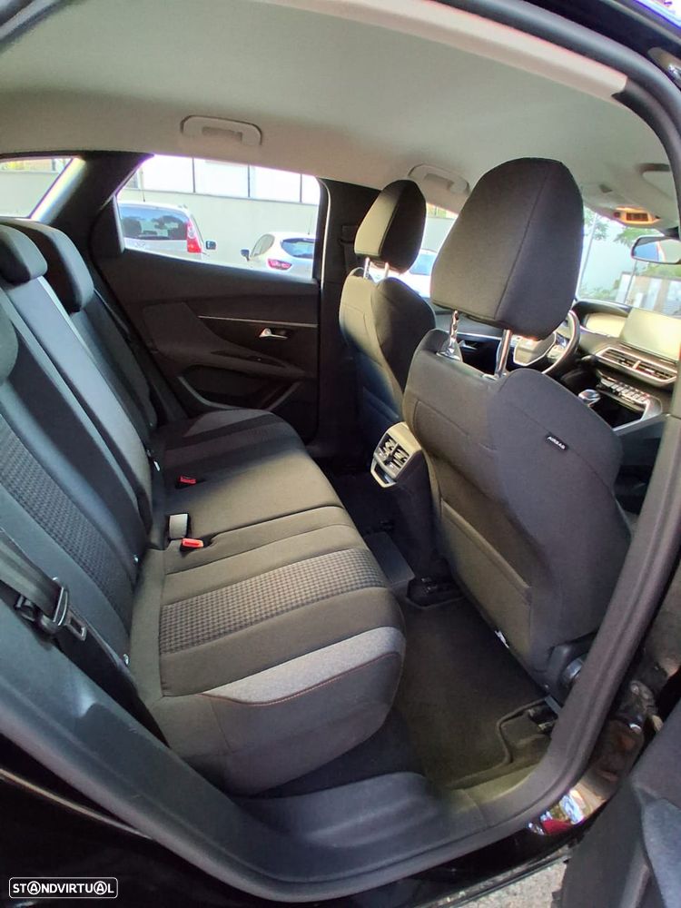 Peugeot 3008 - 27