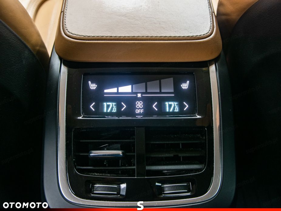 Volvo XC 90 - 27