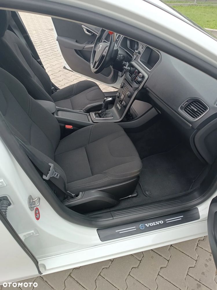 Volvo V40 D2 Drive-E Summum - 14