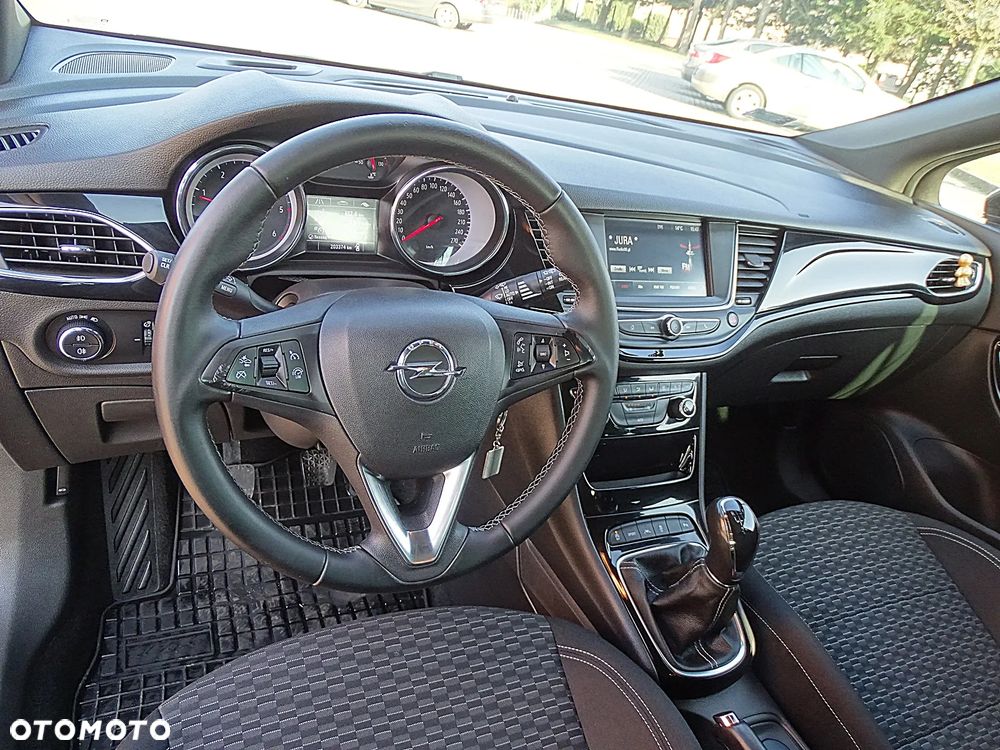 Opel Astra 1.6 CDTI Elite S&S - 29