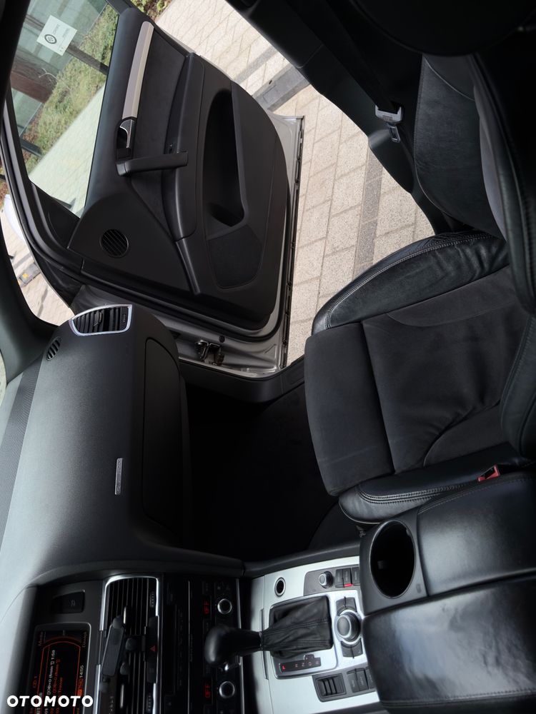 Audi Q7 3.0 TDI Quattro Tiptronic - 17