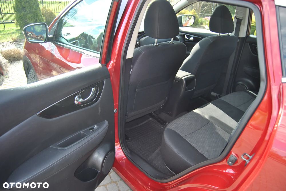 Nissan Qashqai 1.5 dCi DPF acenta - 18