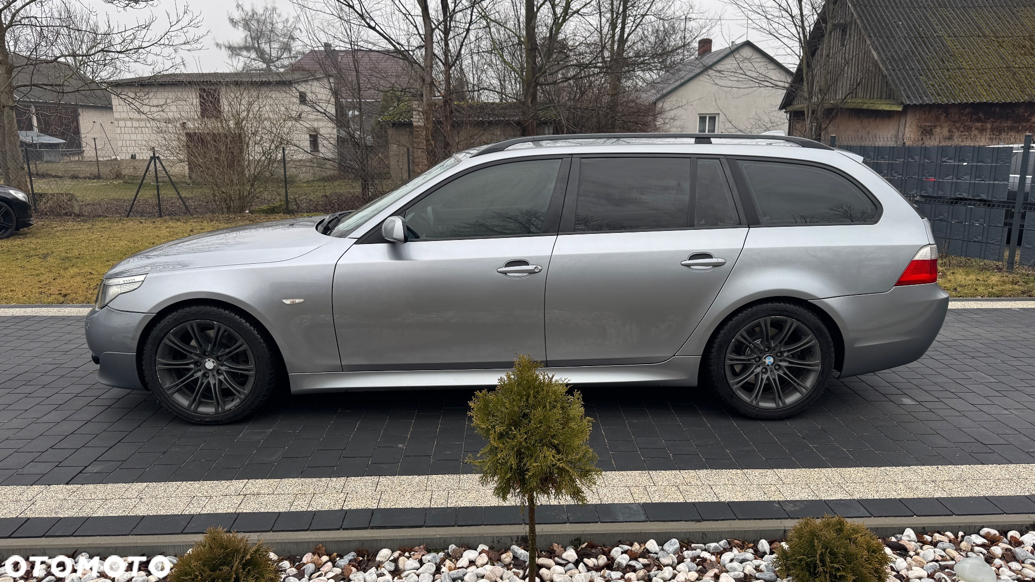 BMW Seria 5 530d Touring - 13