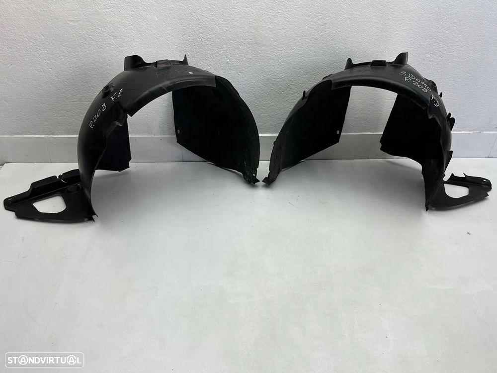 Cave Roda Frente Direita / Esquerda - Peugeot 208 I (2016) - 1