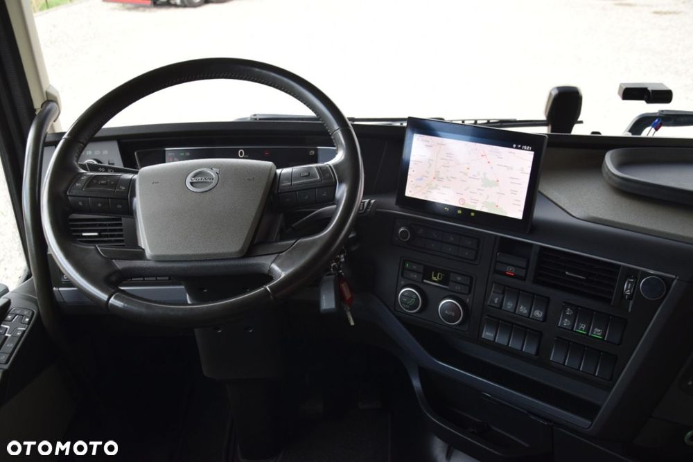 Volvo FH 500 Globetrotter XL Standard Euro6 - 34