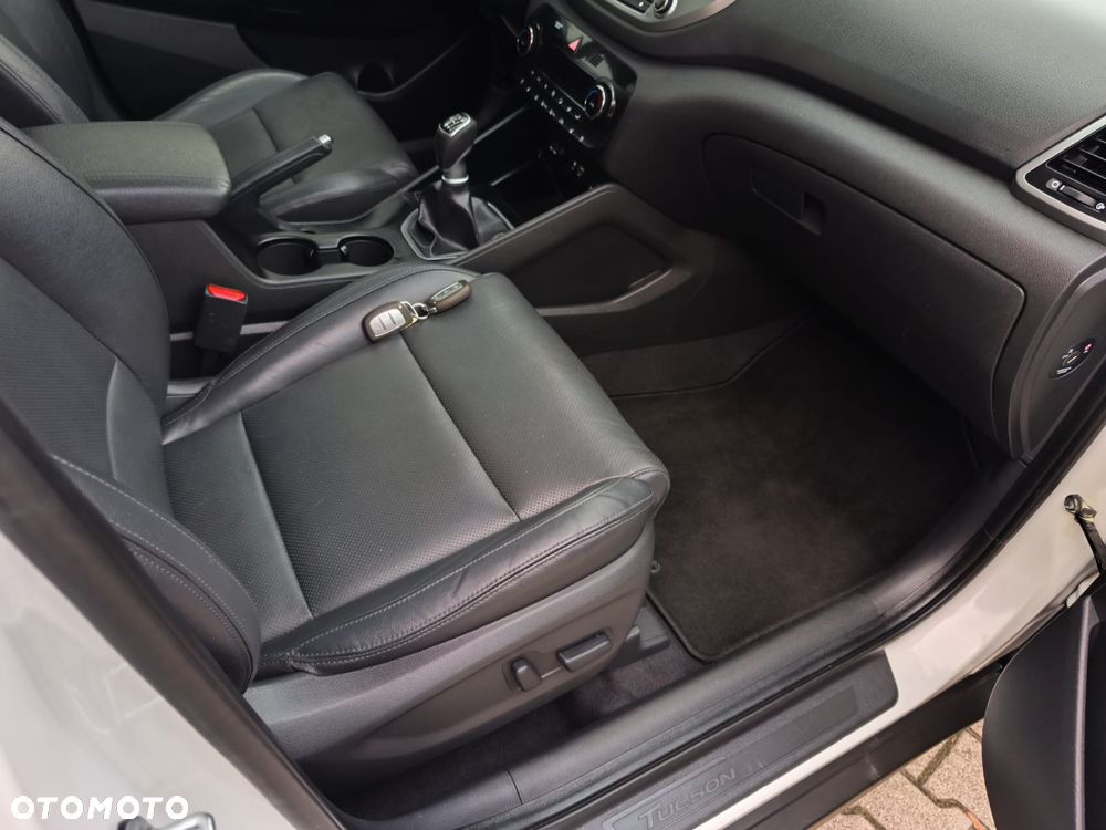 Hyundai Tucson 1.6 Turbo 2WD Advantage - 29
