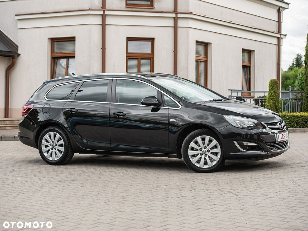 Opel Astra 1.6 CDTI Cosmo - 18