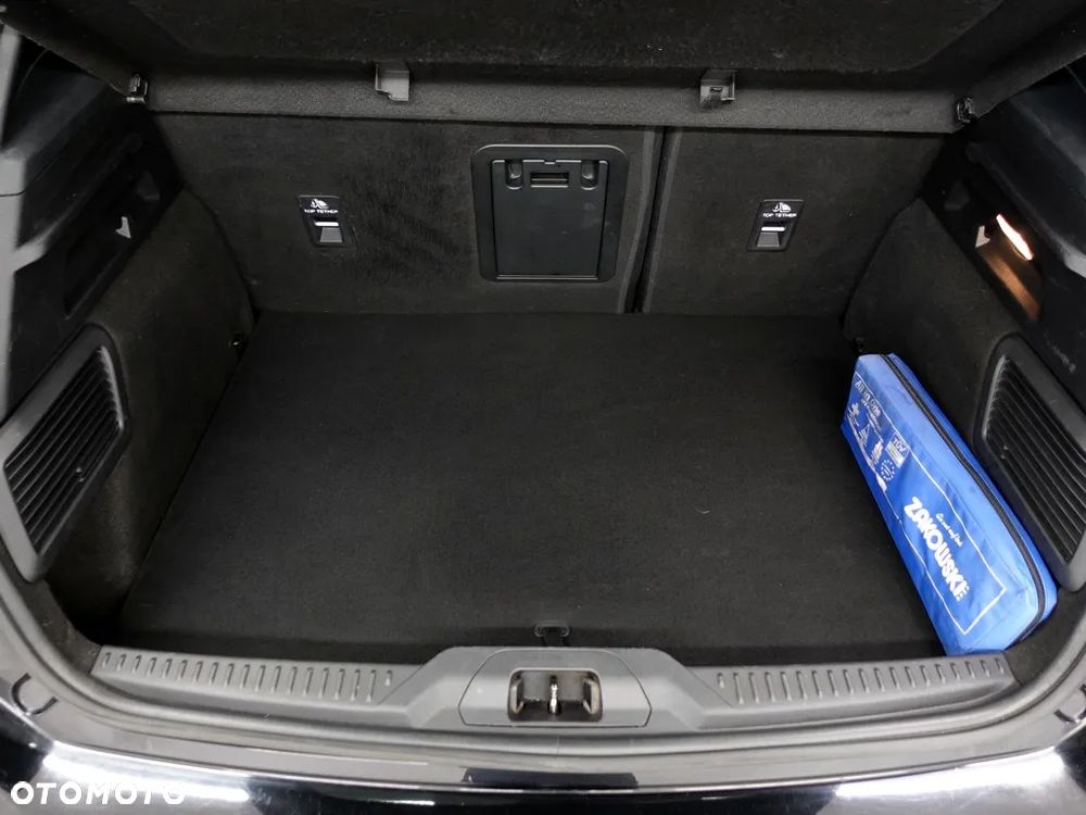 Ford Focus 2.0 EcoBlue ST - 39