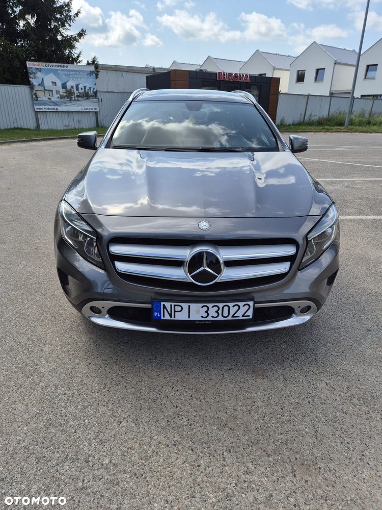Mercedes-Benz GLA 250 4-Matic - 3