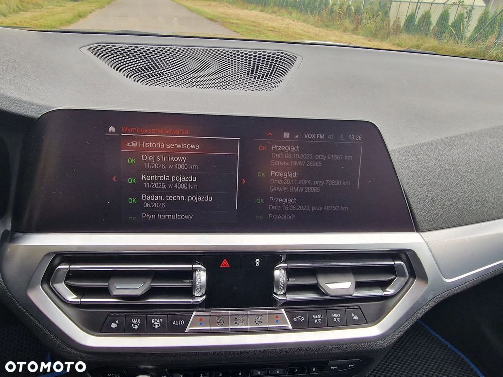 BMW Seria 3 320d xDrive M Sport Shadow - 16