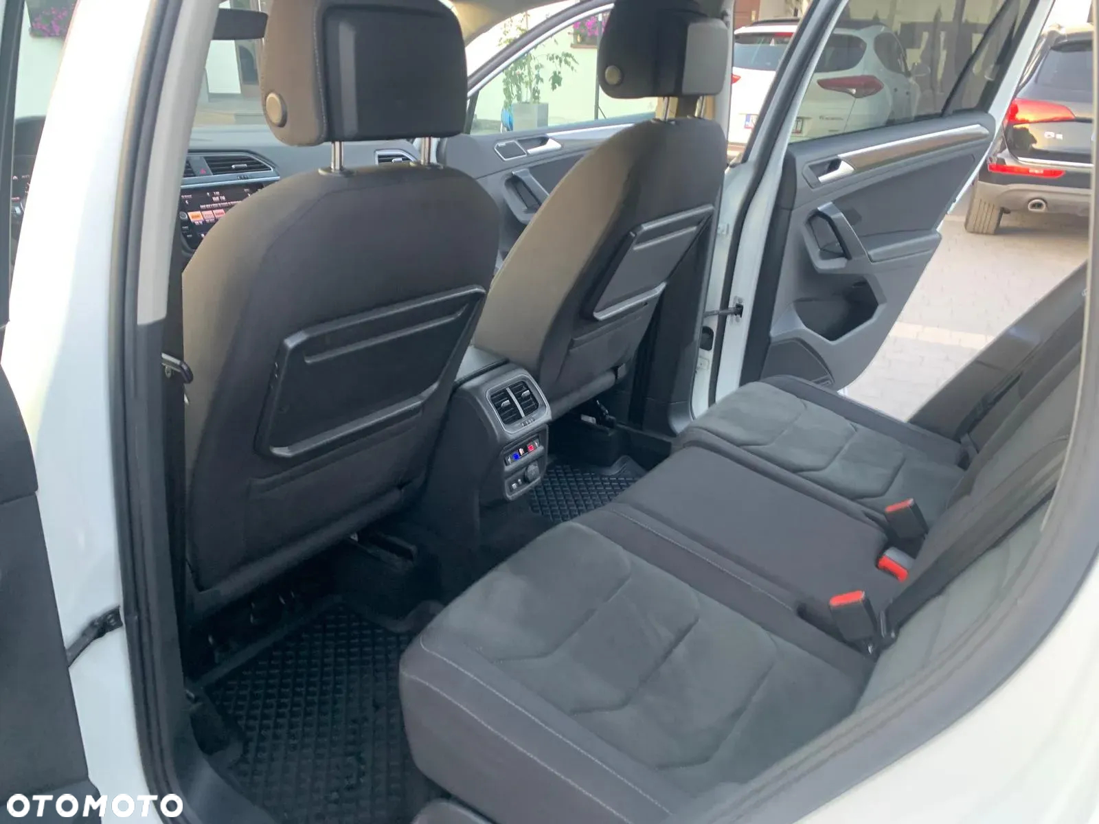 Volkswagen Tiguan 2.0 TDI SCR 4MOTION DSG Highline - 7