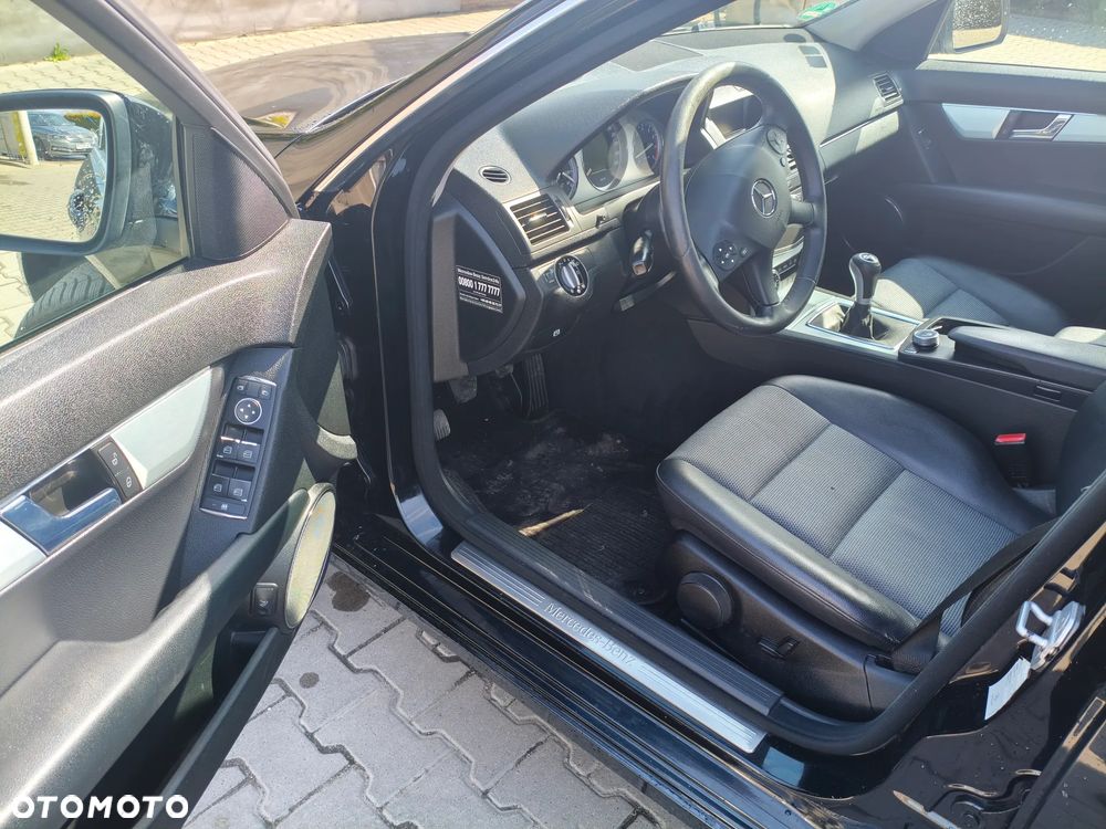 Mercedes-Benz Klasa C 200 Kompressor Avantgarde - 6