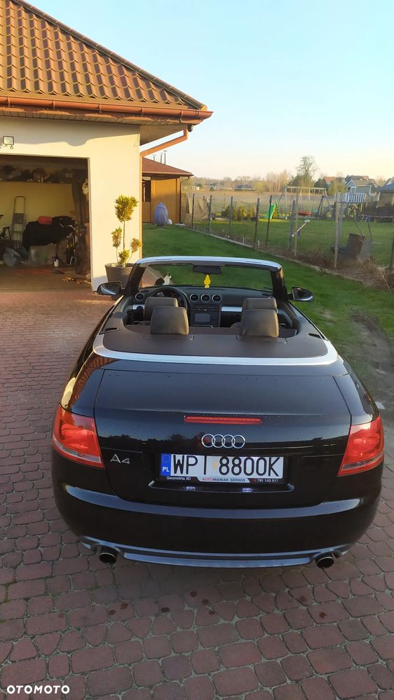 Audi A4 Cabrio 1.8 T multitronic - 5
