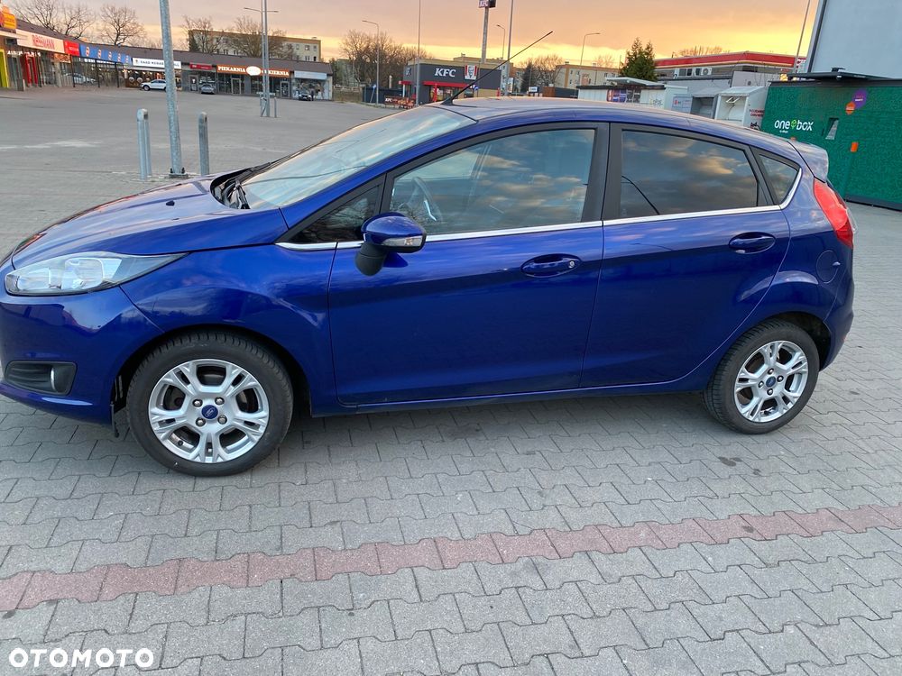 Ford Fiesta 1.0 EcoBoost Gold X - 3