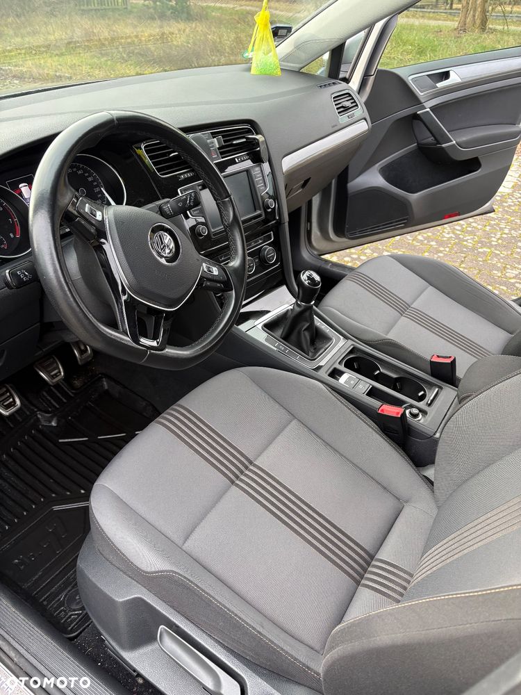 Volkswagen Golf 1.4 TSI BMT Comfortline - 7