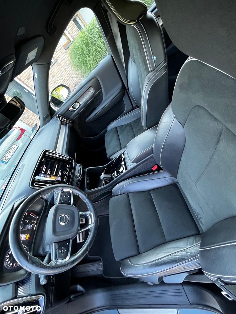 Volvo XC 40 B4 B R-Design - 19