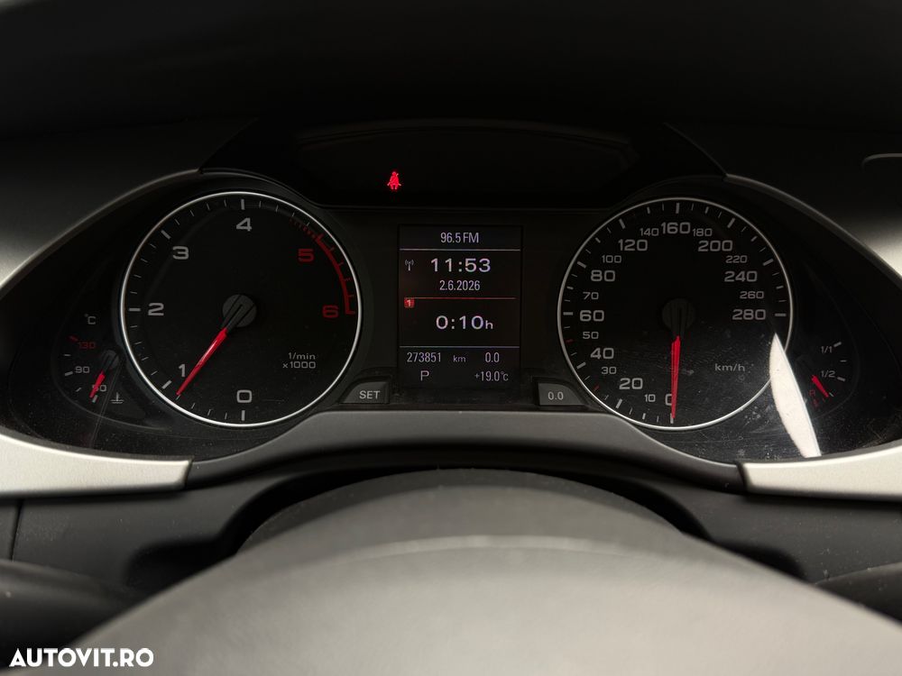Audi A4 2.0 TDI DPF multitronic Attraction - 20