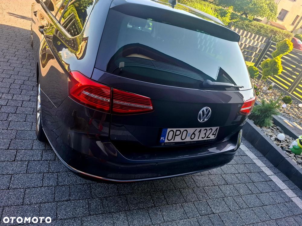 Volkswagen Passat 1.6 TDI SCR DSG Comfortline - 8