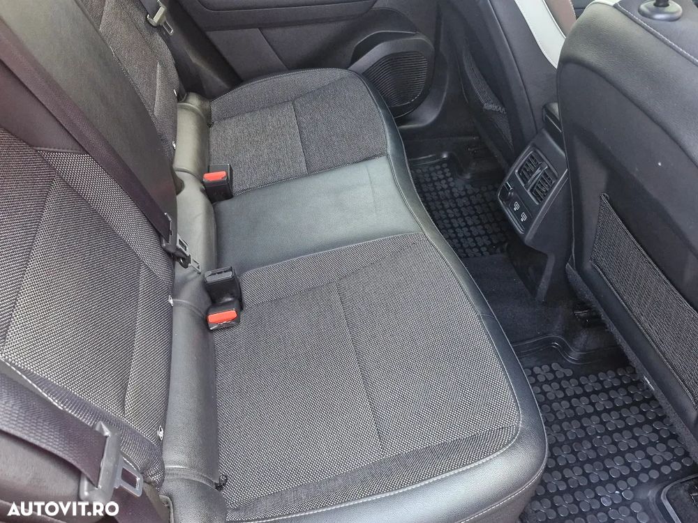 Renault Captur TCe 140 EDC Intense - 21