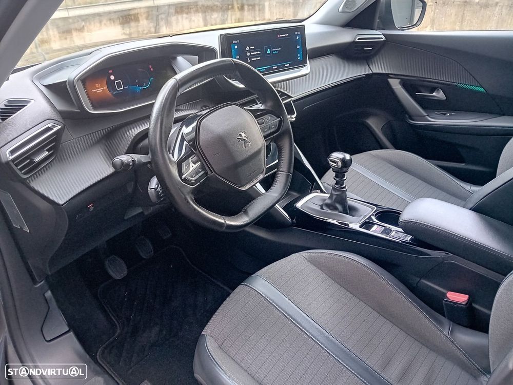 Peugeot 2008 BlueHDi 110 Allure - 16