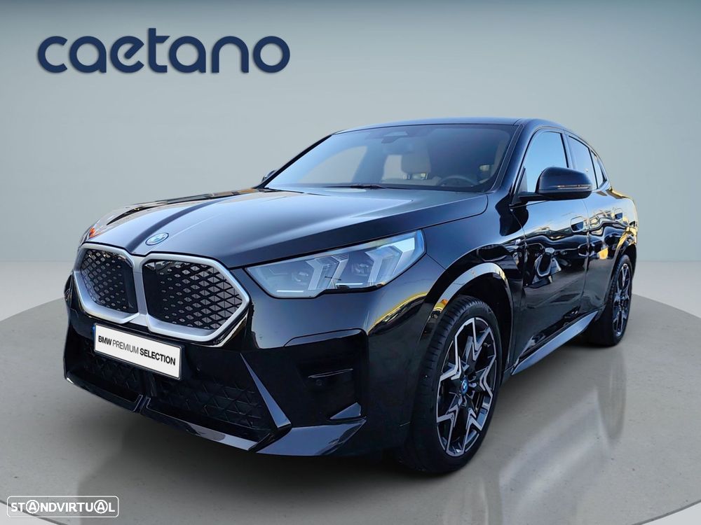 BMW iX2 eDrive20 Pack Desportivo M - 1