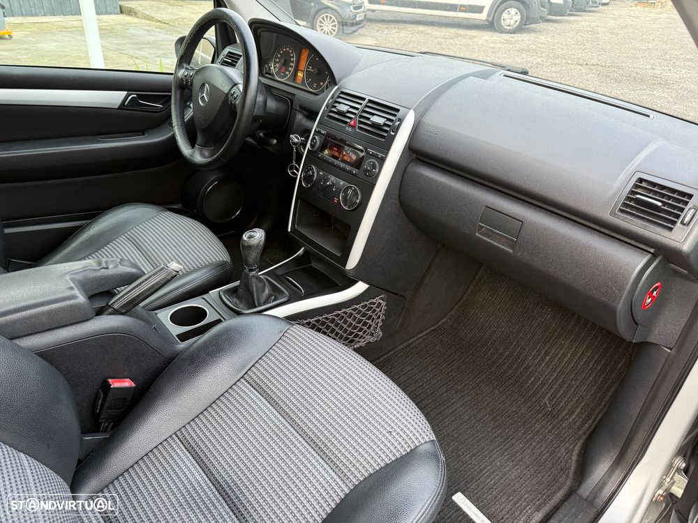 Mercedes-Benz A 180 CDi Avantgarde - 21