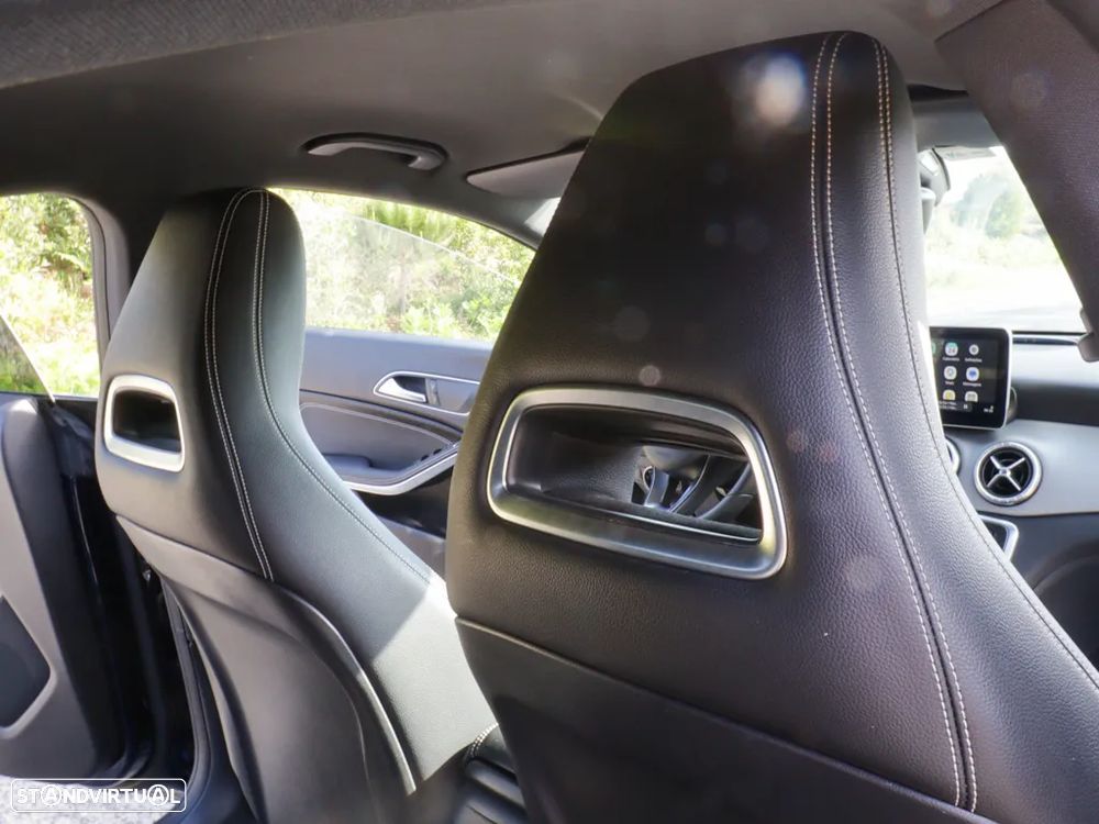 Mercedes-Benz CLA 180 - 16