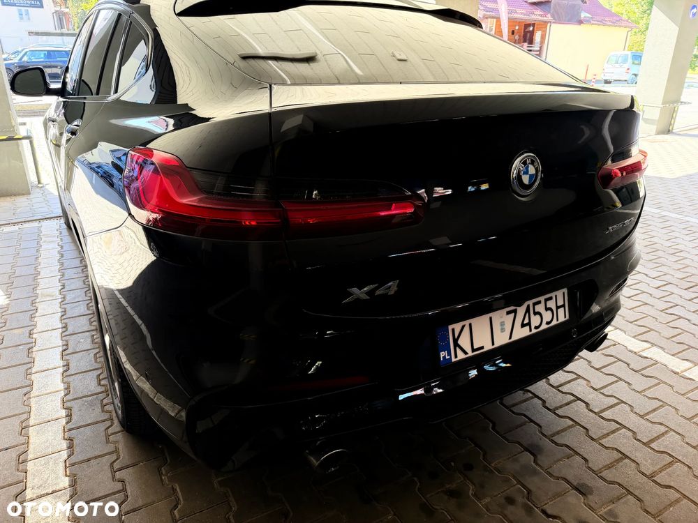 BMW X4 - 16