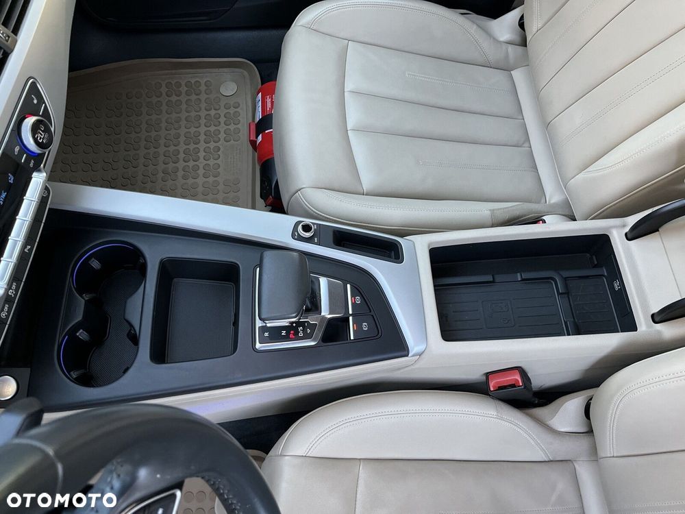 Audi A4 Limousine 45 TFSI mHEV Quattro Advanced S tronic - 27