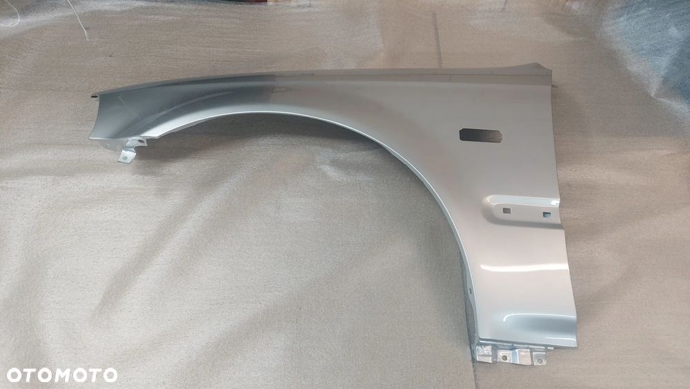 HONDA CIVIC VI 6 95-98 rok 3-drzwi BŁOTNI LEWY NH583M CYNK - 1