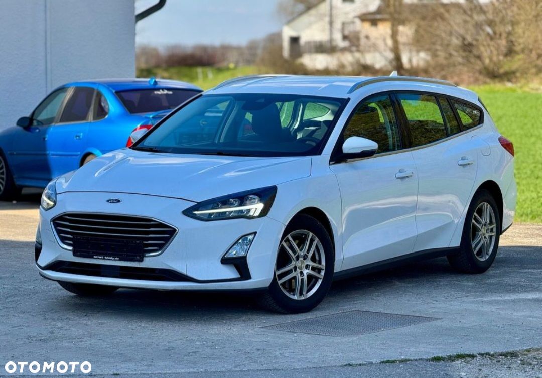 Ford Focus 1.5 EcoBlue Start-Stopp-System COOL&CONNECT - 1