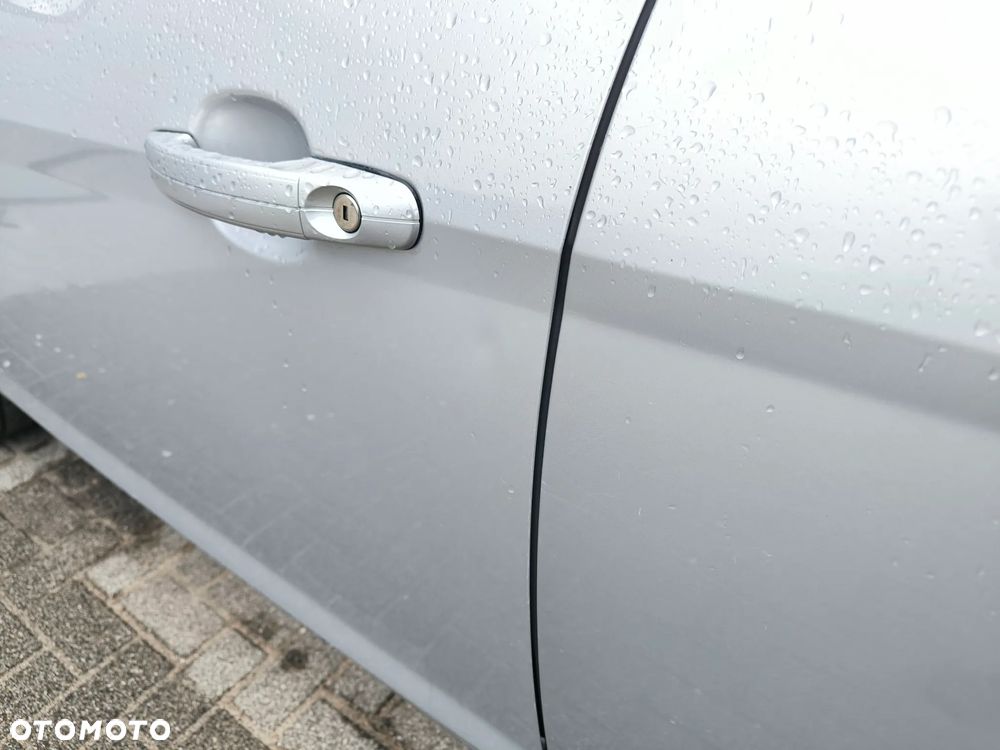 Ford Focus 2.0 Titanium EU5 - 14