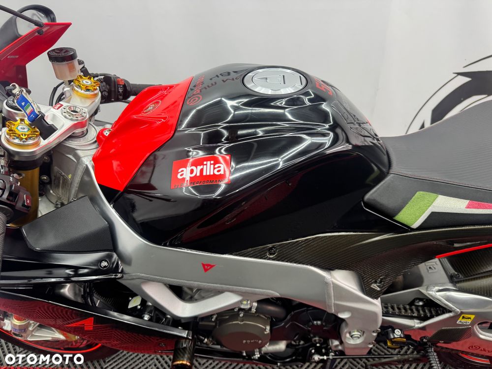 Aprilia RSV - 18